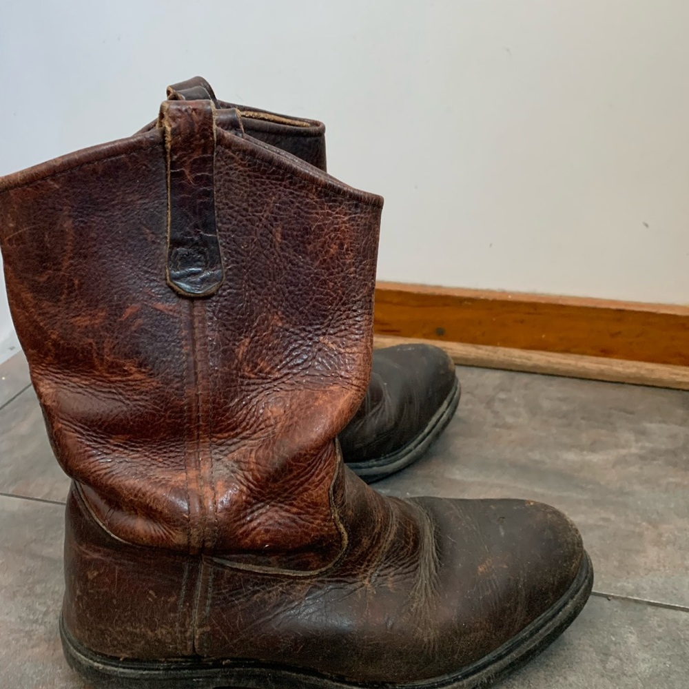 Mens Redwing Boot size 8EE